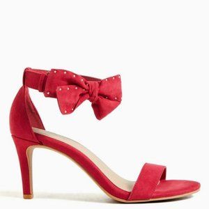 TORRID Womens Sz 9.5 Red Studded Bow high stiletto heels sandals wide faux suede